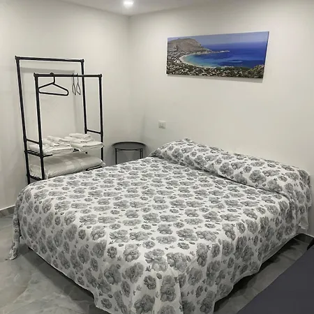 Apartamento Maison Ferba 2 *